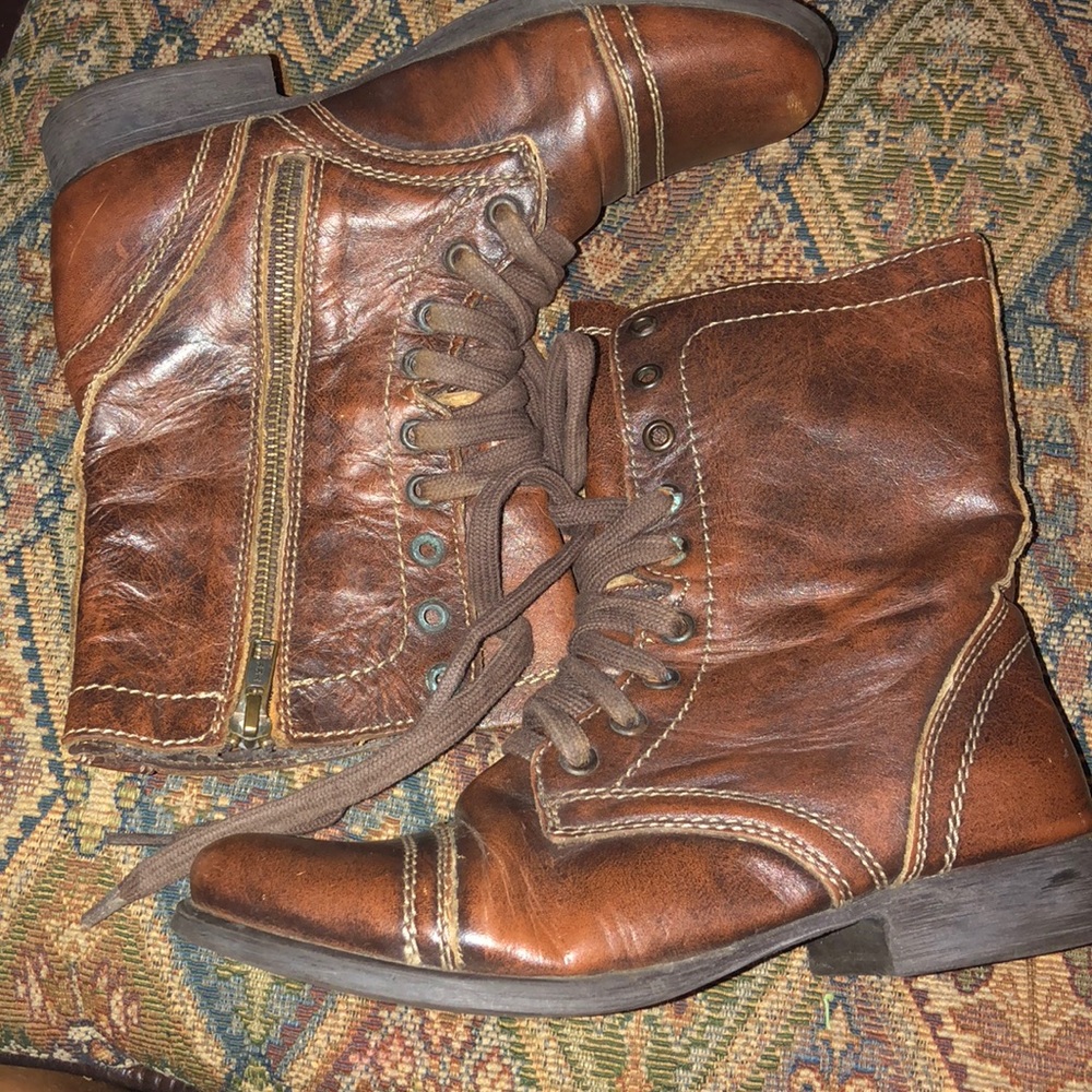 steve madden troopa leather combat boots